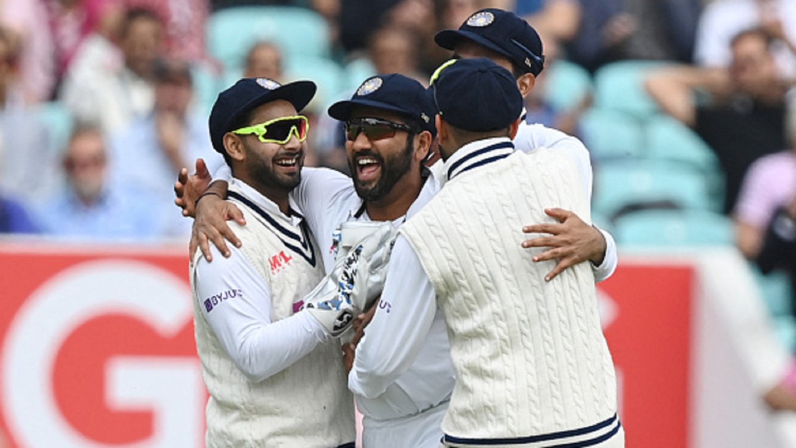 IND vs SL : भारत ने टॉस जीतकर चुनी बल्लेबाजी, 'Playing XI' में फिट होकर लौटा धाकड़ खिलाड़ी IND vs SL : भारत ने टॉस जीतकर चुनी बल्लेबाजी, 'Playing XI' में फिट होकर लौटा धाकड़ खिलाड़ी