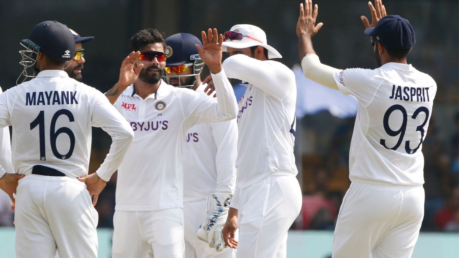 IND vs SL: 24 साल के स्टार क्रिकेटर ने रोहित को किया प्रभावित, कहा- इससे बेहतर गेम को कोई नहीं पढ़ सकता IND vs SL: 24 साल के स्टार क्रिकेटर ने रोहित को किया प्रभावित, कहा- इससे बेहतर गेम को कोई नहीं पढ़ सकता