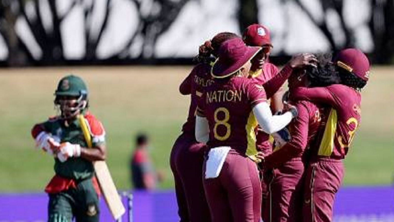 Women's World Cup : स्पिनरों ने मचाया कोहराम, बांग्लादेश के सभी 10 विकेट लेकर वेस्टइंडीज को दिलाई 4 रन से रोमांचक जीत Women's World Cup : स्पिनरों ने मचाया कोहराम, बांग्लादेश के सभी 10 विकेट लेकर वेस्टइंडीज को दिलाई 4 रन से रोमांचक जीत