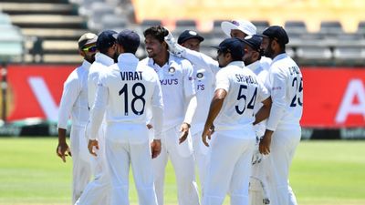 साउथ अफ्रीका में मिली हार के बाद भारतीय तेज गेंदबाज का बड़ा खुलासा, कहा- मैं अपनी गलती मानता हूं SportsTak Hindi