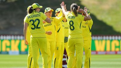 Women's World Cup: सेमीफाइनल से पहले ऑस्ट्रेलियाई टीम को तगड़ा झटका, स्टार ऑलराउंडर टीम से बाहर SportsTak Hindi