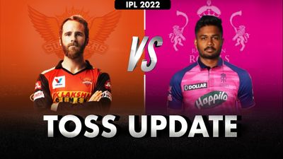 SRH vs RR : हैदराबाद ने जीता टॉस, 150 km/ph की रफ्तार वाले गेंदबाज को 'Playing XI' में किया शामिल SportsTak Hindi