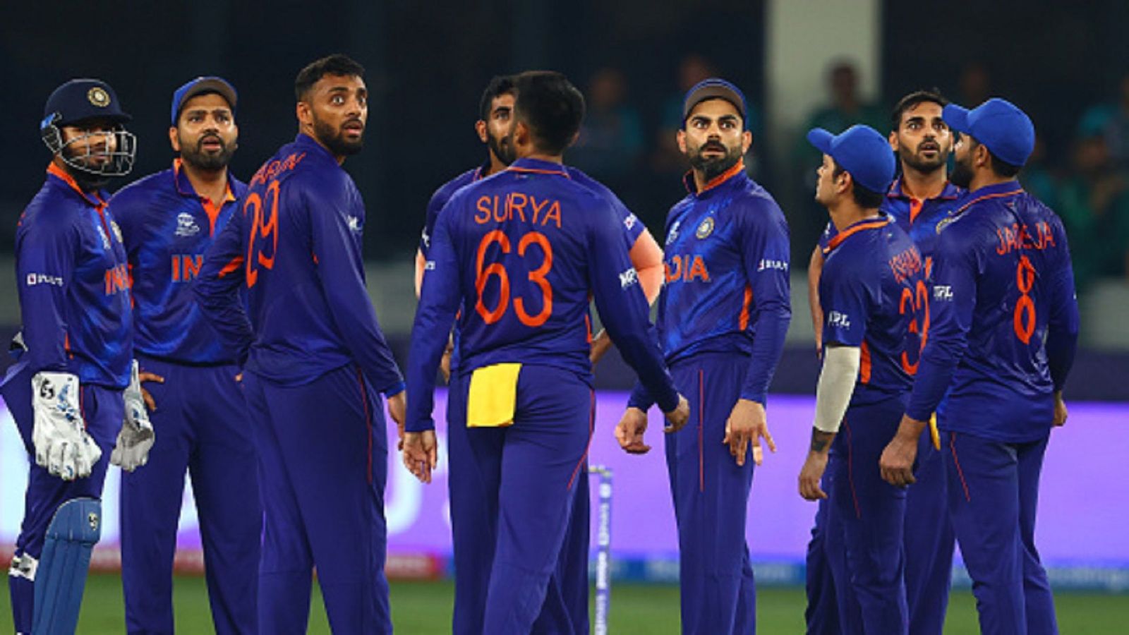 टी20 वर्ल्ड कप से पहले BCCI उठाने जा रही बड़ा कदम, भारतीय खिलाड़ियों के चयन पर पड़ेगा असर टी20 वर्ल्ड कप से पहले BCCI उठाने जा रही बड़ा कदम, भारतीय खिलाड़ियों के चयन पर पड़ेगा असर