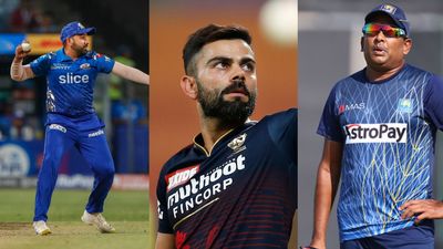 IPL इतिहास की शर्मनाक तिकड़ी का हिस्सा बनी मुंबई इंडियंस, रोहित से पहले विराट और जयवर्धने पर लग चुका है कलंक SportsTak Hindi