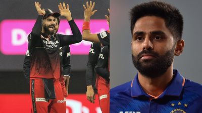 विराट तेजी से गेंद उठाकर मेरे पास आ गए...सूर्यकुमार का खुलासा, कोहली की स्लेजिंग ने मेरी धड़कने तेज कर दी थी SportsTak Hindi