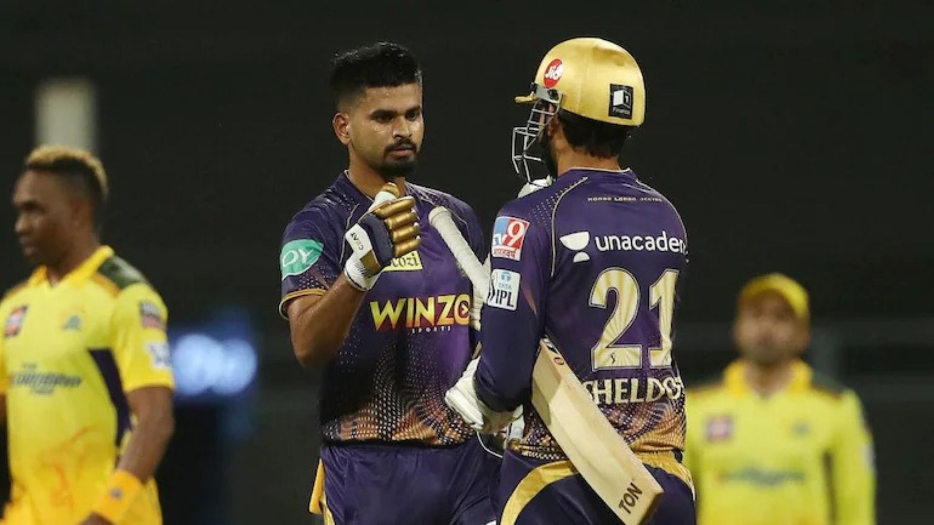 'टैटू और अंग्रेजी नाम रखने से कोई कूल नहीं बनता', KKR की हार के बाद शेल्डन जैक्सन पर टूट पड़े फैंस
