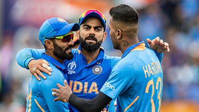 IPL 2022 : 209.57 के स्ट्राइक रेट से हिटिंग करने वाला ये बल्लेबाज बनेगा टीम इंडिया का 'फिनिशर', गावस्कर ने बताया नाम और वजह SportsTak Hindi