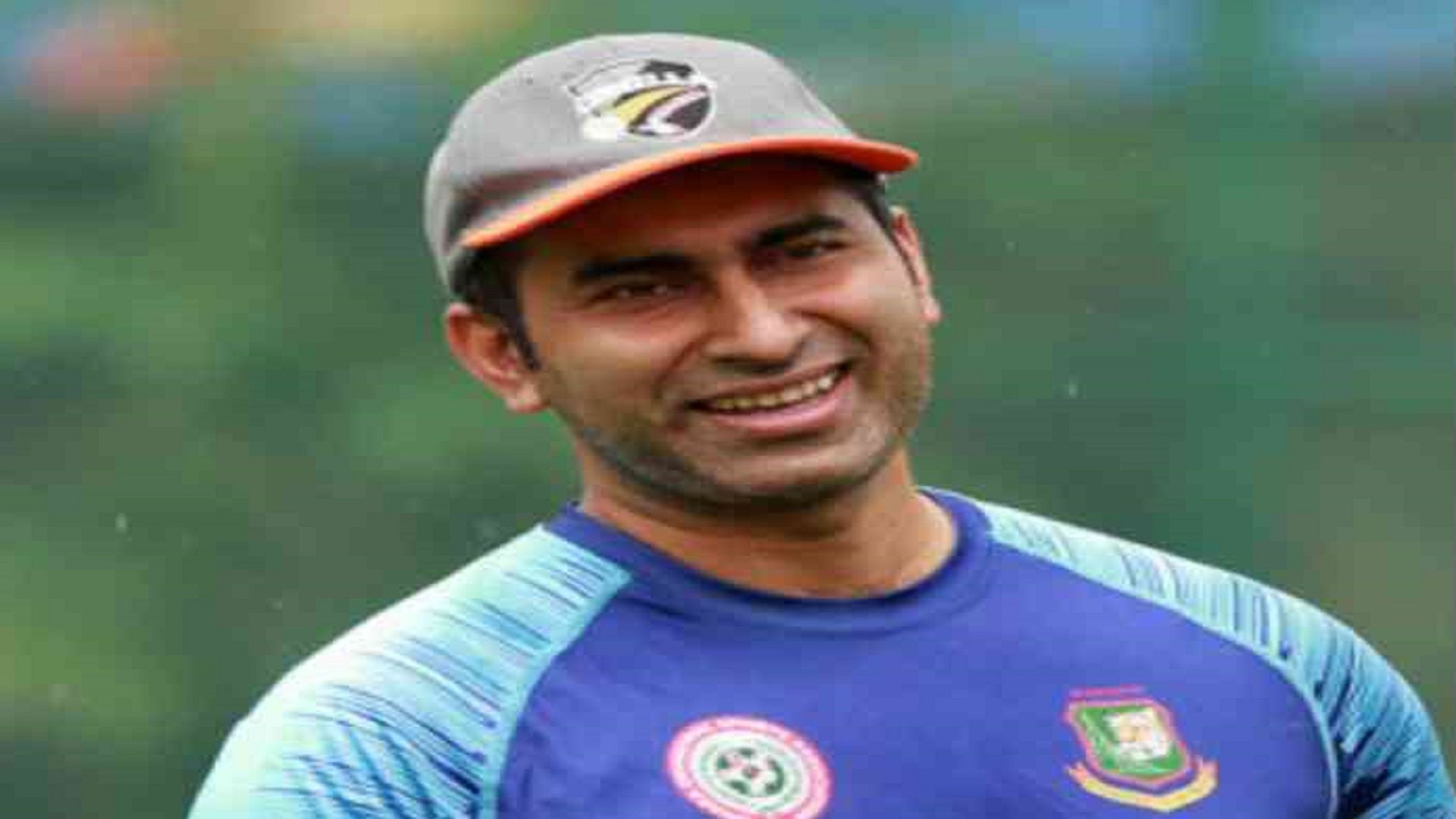 बुरी खबर: 550 विकेट लेने वाले दिग्‍गज स्पिनर का निधन, ब्रेन कैंसर ने ली जान, सदमे में क्रिकेट जगत