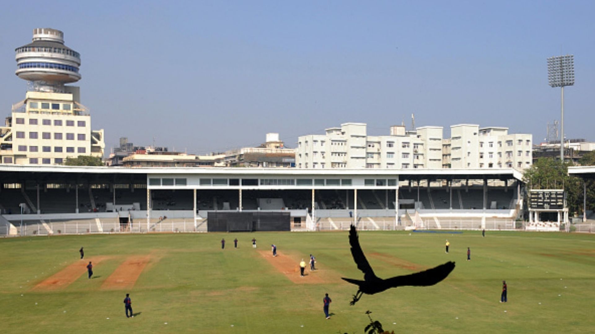 भारतीय क्रिकेट को लगा सदमा, मुंबई के तेज गेंदबाज का हार्ट अटैक से निधन, रोहित शर्मा-जहीर खान से था खास रिश्ता भारतीय क्रिकेट को लगा सदमा, मुंबई के तेज गेंदबाज का हार्ट अटैक से निधन, रोहित शर्मा-जहीर खान से था खास रिश्ता