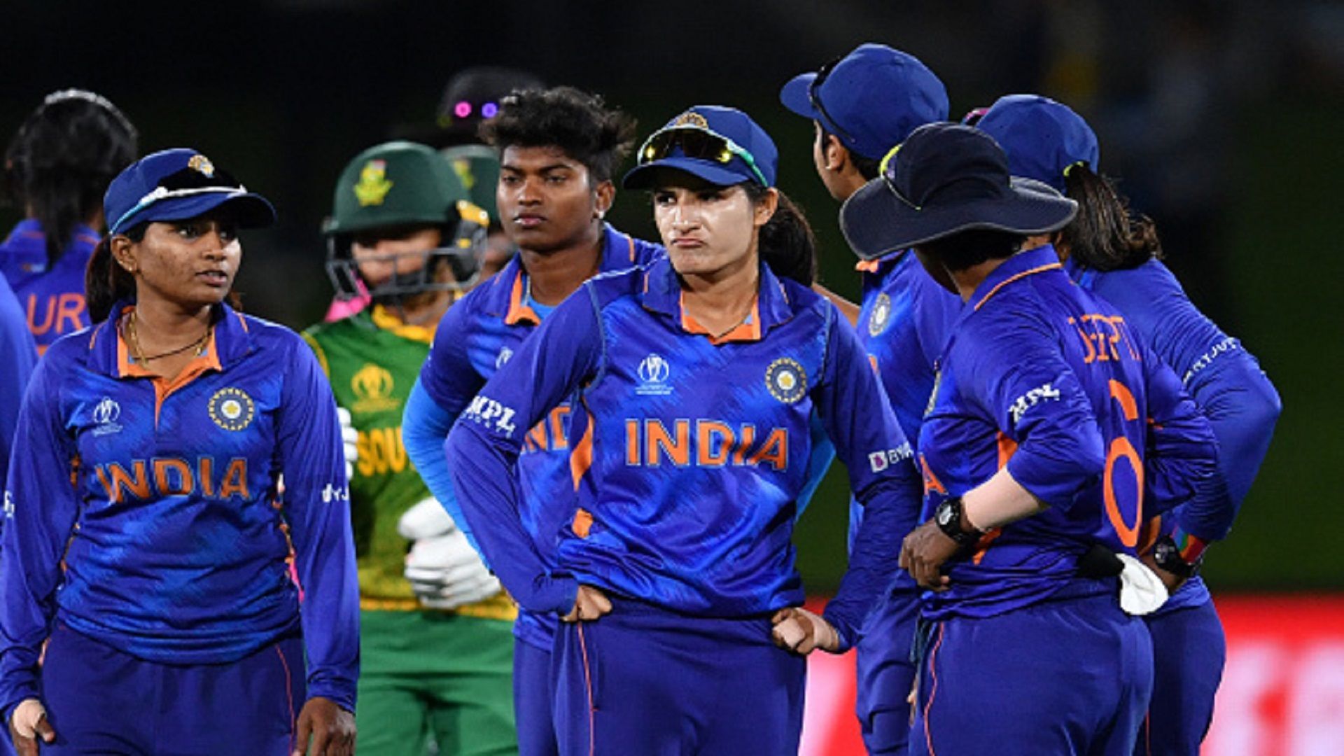 Women's वर्ल्ड कप में हार के बाद अब टीम इंडिया में हो सकते है बड़े बदलाव, बाहर होने की कगार पर सीनियर खिलाड़ी 