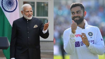 Thomas Cup Champion बैडमिंटन टीम को खेल मंत्री ने दी एक करोड़ की सौगात तो पीएम मोदी और कोहली ने भी दी बधाई! SportsTak Hindi