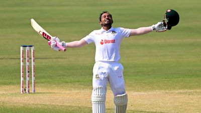 BAN vs SL: मुशफिकुर ने रचा इतिहास, टेस्ट क्रिकेट में ऐसा करने वाले बने पहले बांग्लादेशी बल्लेबाज SportsTak Hindi