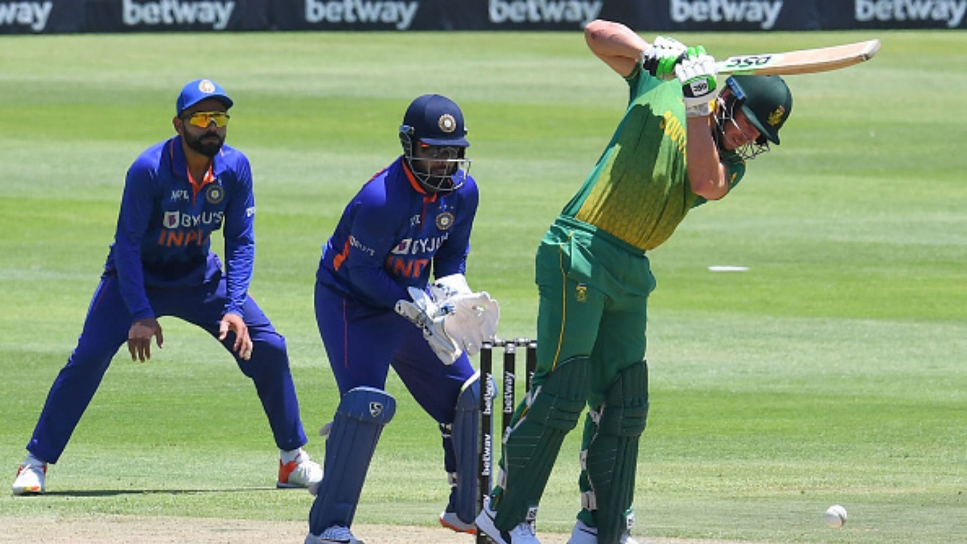 क्रिकेट फैंस के लिए खुशखबरी, IND vs SA पहले टी20 में 100 प्रतिशत दर्शकों को मिलेगी एंट्री