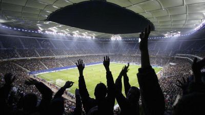 दुनियाभर में खेली जाती हैं फुटबॉल की ये टॉप-10 लीग, जानिए लिस्ट में कौन-कौन से टूर्नामेंट शामिल SportsTak Hindi