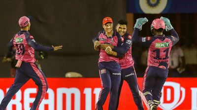 राजस्थान के 20 साल के युवा ऑलराउंडर ने तोड़ा रवींद्र जडेजा का रिकॉर्ड, डिवियिलर्स की इस स्पेशल लिस्ट में हुए शामिल SportsTak Hindi