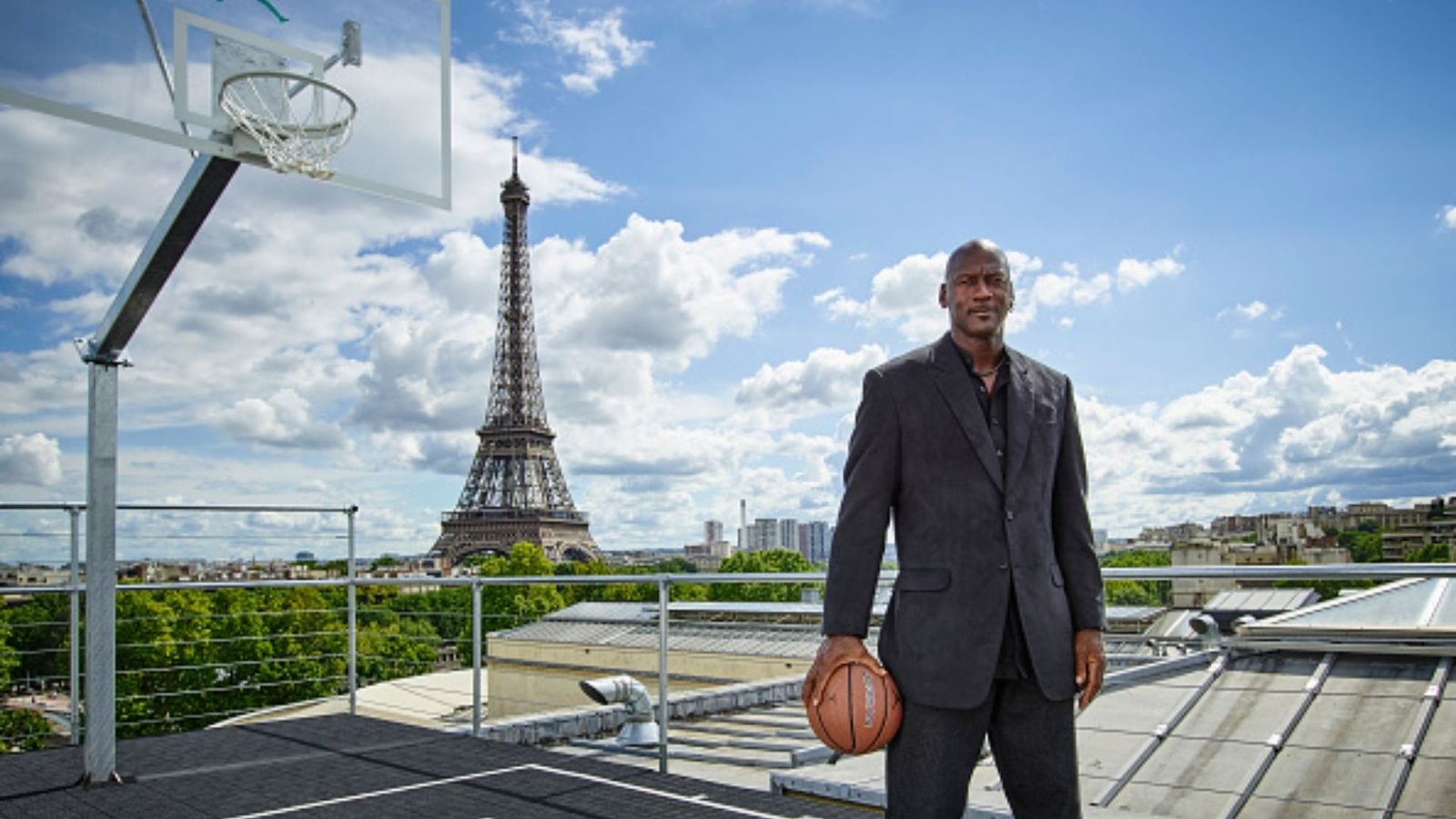 Top-10 rich basketball players: दुनिया के 10 सबसे रईस बास्केटबॉल खिलाड़ियों की ये रही लिस्ट, जानिए कौन है नंबर वन Top-10 rich basketball players: दुनिया के 10 सबसे रईस बास्केटबॉल खिलाड़ियों की ये रही लिस्ट, जानिए कौन है नंबर वन