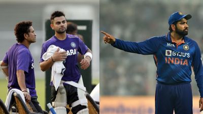 न विराट न रोहित, सचिन तेंदुलकर ने अपनी IPL 2022 प्लेइंग 11 में इन खिलाड़ियों को दी जगह, ये ऑलराउंडर बना कप्तान SportsTak Hindi