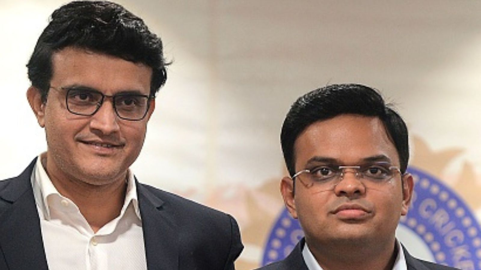 सौरव गांगुली के BCCI अध्यक्ष पद से इस्तीफे की उड़ी अफवाह, बोर्ड सचिव जय शाह को देनी पड़ी सफाई सौरव गांगुली के BCCI अध्यक्ष पद से इस्तीफे की उड़ी अफवाह, बोर्ड सचिव जय शाह को देनी पड़ी सफाई