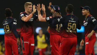 जिसे कोहली की टीम में नहीं मिला भाव उसने मचाया बवाल, 200 के टारगेट को बनाया खिलौना SportsTak Hindi