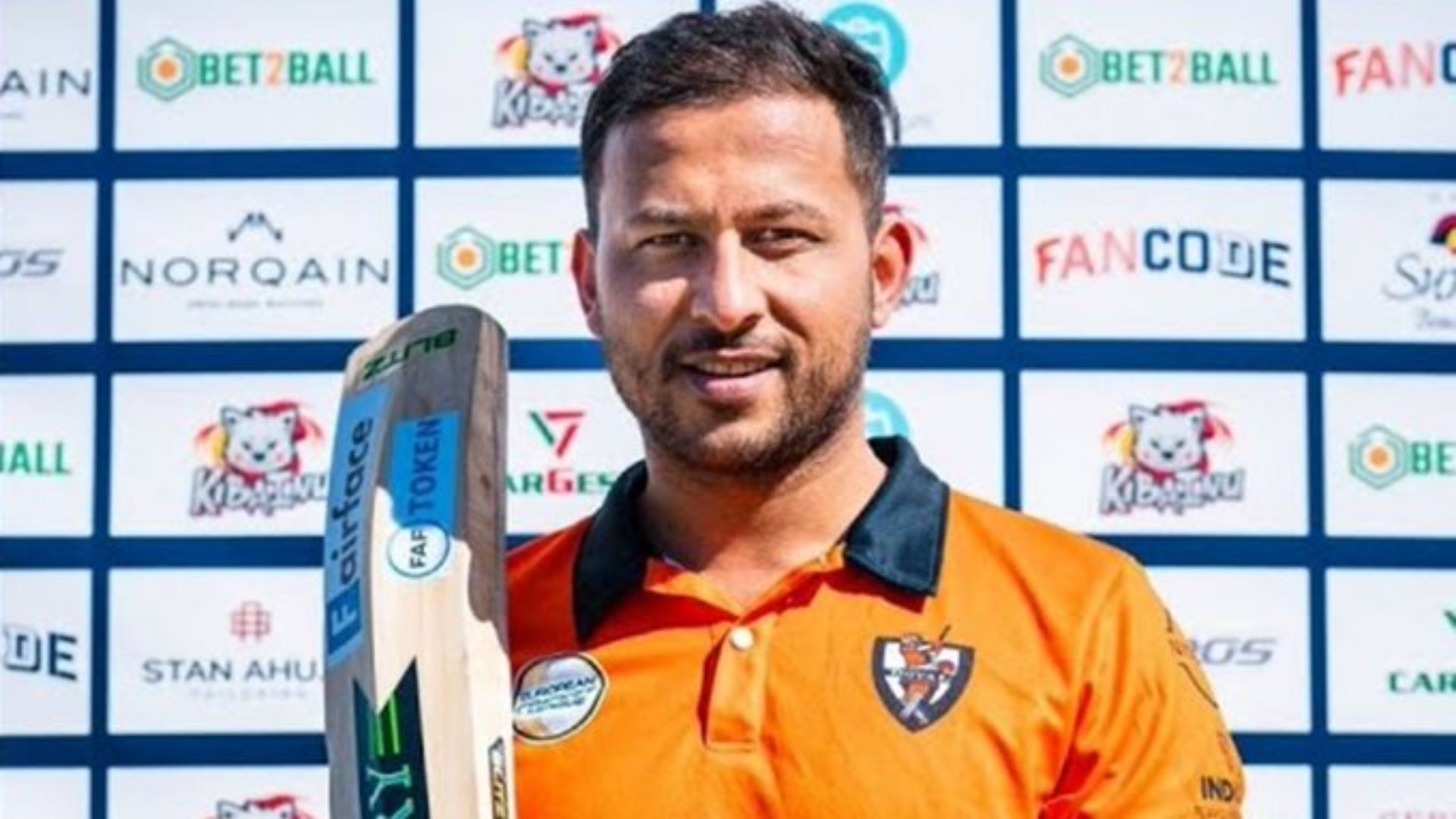 T20 क्रिकेट में मची तबाही और बना वर्ल्ड रिकॉर्ड, बल्लेबाज ने 39 गेंद में ठोका शतक, देखते ही देखते उड़ा दिए 15 छक्के