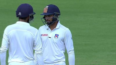 Ranji Trophy: यूपी ने रचा इतिहास, कर्नाटक को पहली बार हराकर सेमीफाइनल में की एंट्री SportsTak Hindi