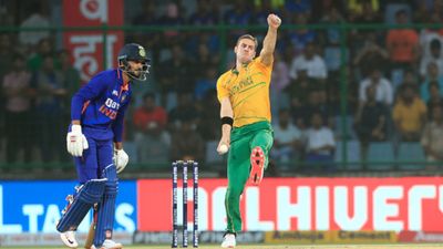 150 की स्पीड से बॉल फेंकने वाले ने दिया बड़ा बयान, कहा- उमरान से कोई होड़ नहीं SportsTak Hindi