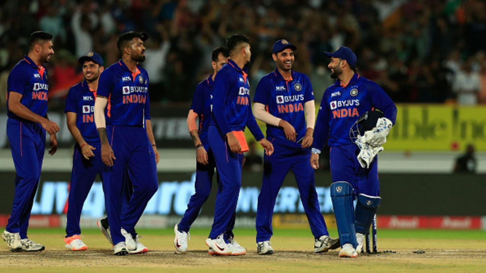 IND vs SA सीरीज के बाद टीम इंडिया को मिला बड़ा तोहफा, BCCI ने खिलाड़ियों की मौज कर दी! IND vs SA सीरीज के बाद टीम इंडिया को मिला बड़ा तोहफा, BCCI ने खिलाड़ियों की मौज कर दी!