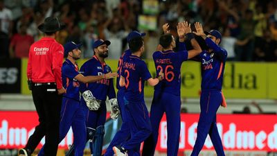 टी20 वर्ल्ड कप में टीम इंडिया का कौन सा खिलाड़ी होगा तुरुप का इक्का, गावस्कर ने बताया नाम SportsTak Hindi