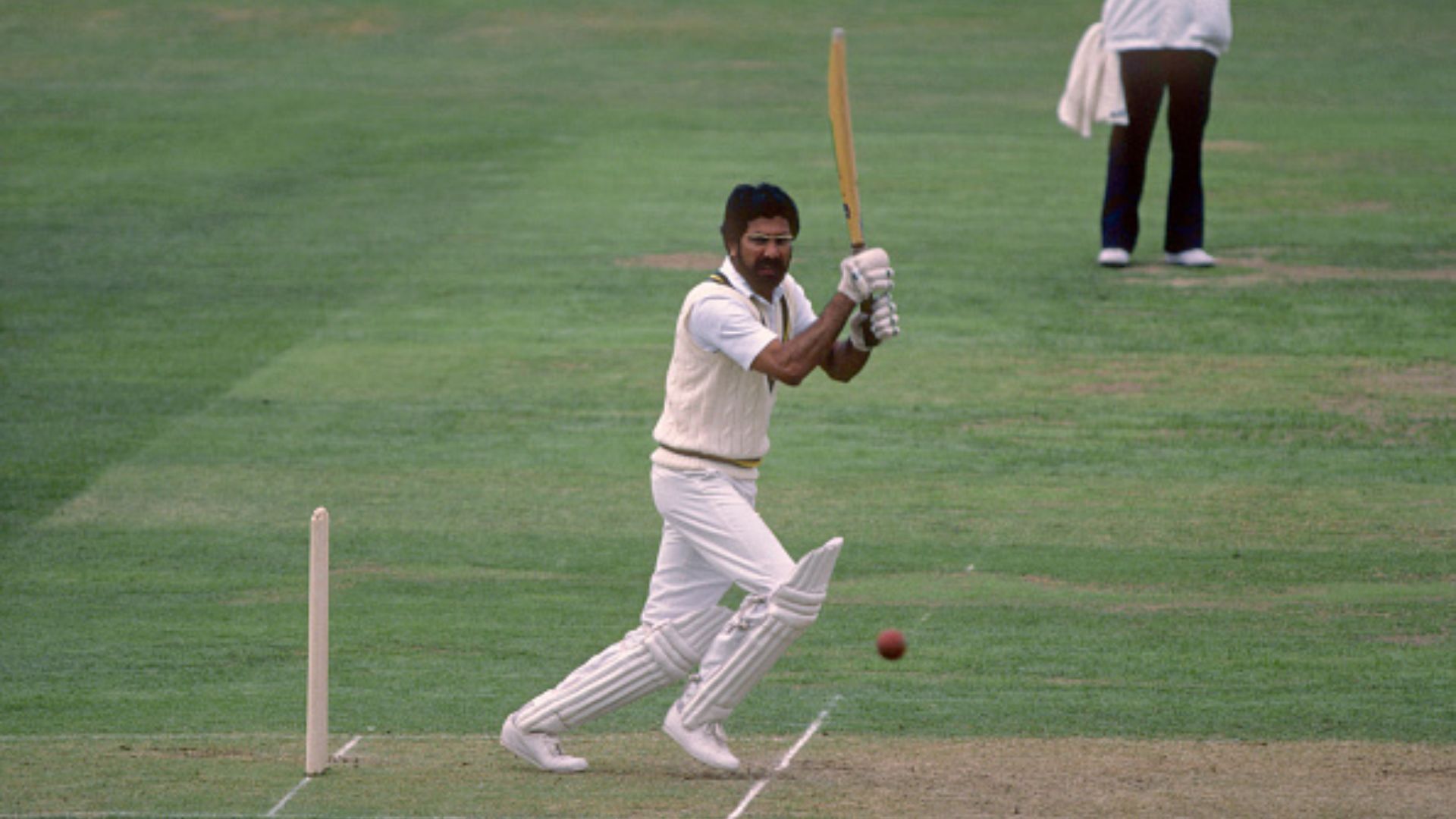 एशिया के ब्रैडमैन को आईसीयू में कराया गया भर्ती, कोरोना के बाद बिगड़ी सेहत