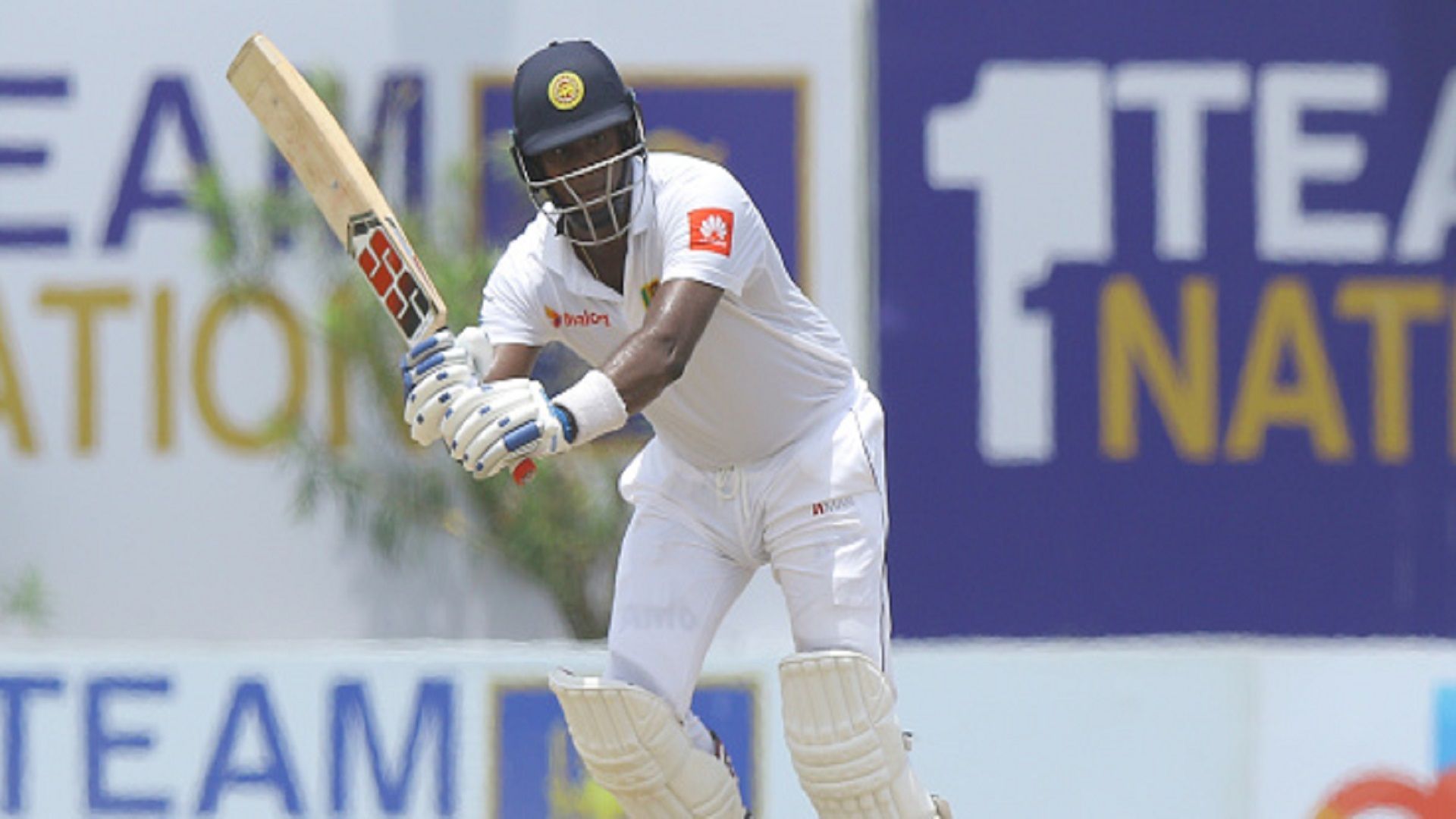 SL vs AUS : पहली पारी में बनाए 39 रन फिर बीच टेस्ट मैच से हुआ बाहर, श्रीलंका पर आई बड़ी आफत 