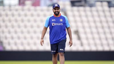 IND vs ENG 1st T20: एजबेस्टन टेस्ट की हार का टीम इंडिया पर हुआ क्या असर? रोहित शर्मा ने किया खुलासा SportsTak Hindi