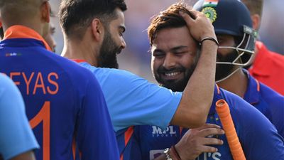 IND vs ENG: 'शतक को पूरी जिंदगी याद रखूंगा', पंत ने कैसे दिलाई टीम इंडिया को जीत, खुद बताया पूरा प्लान SportsTak Hindi