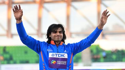 Exclusive | वर्ल्ड एथलेटिक्स चैंपियनशिप फाइनल में नीरज चोपड़ा हो गए थे चोटिल, खुद बताई गोल्ड हाथ से फिसलने की वजह SportsTak Hindi