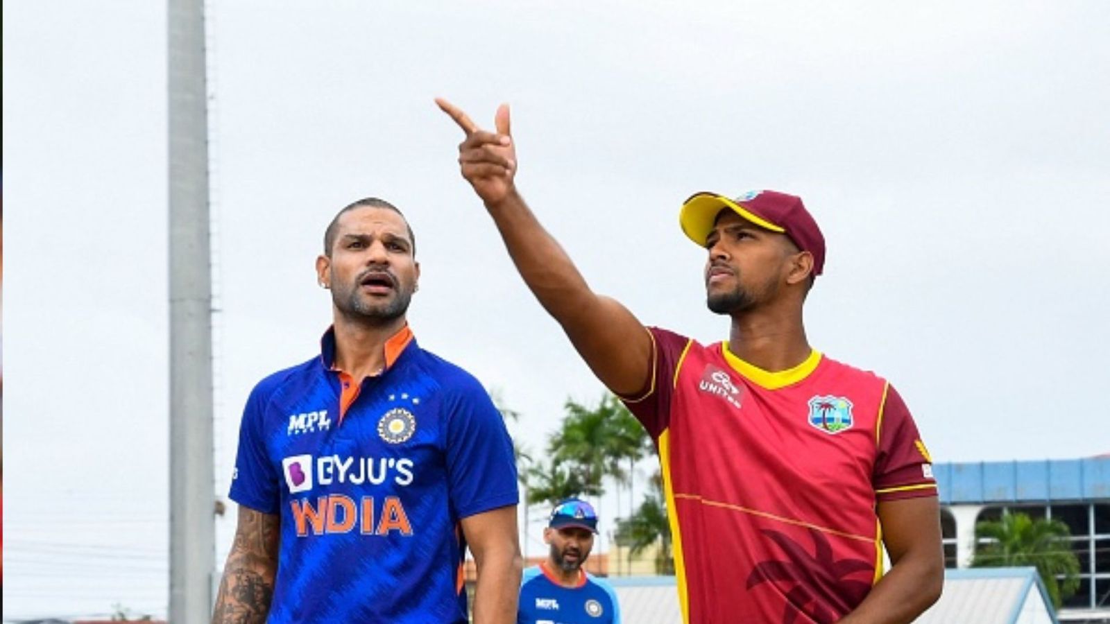 IND vs WI 2nd ODI: वेस्टइंडीज की पहले बल्लेबाजी, IPL के सबसे महंगे अनकैप्ड गेंदबाज का टीम इंडिया के लिए डेब्यू IND vs WI 2nd ODI: वेस्टइंडीज की पहले बल्लेबाजी, IPL के सबसे महंगे अनकैप्ड गेंदबाज का टीम इंडिया के लिए डेब्यू