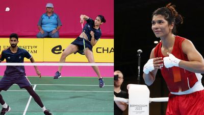 CWG 2022, Roundup : क्रिकेट से लेकर हॉकी और बॉक्सिंग तक...भारत ने इन खेलों में भी पदक की तरफ बढ़ाया कदम SportsTak Hindi