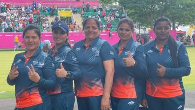 CWG 2022: 'एमएस धोनी को सब जानते हैं, उम्मीद है हमें भी पहचानेंगे', लॉन बॉल में मेडल लाने वाली प्लेयर्स की चाहत SportsTak Hindi
