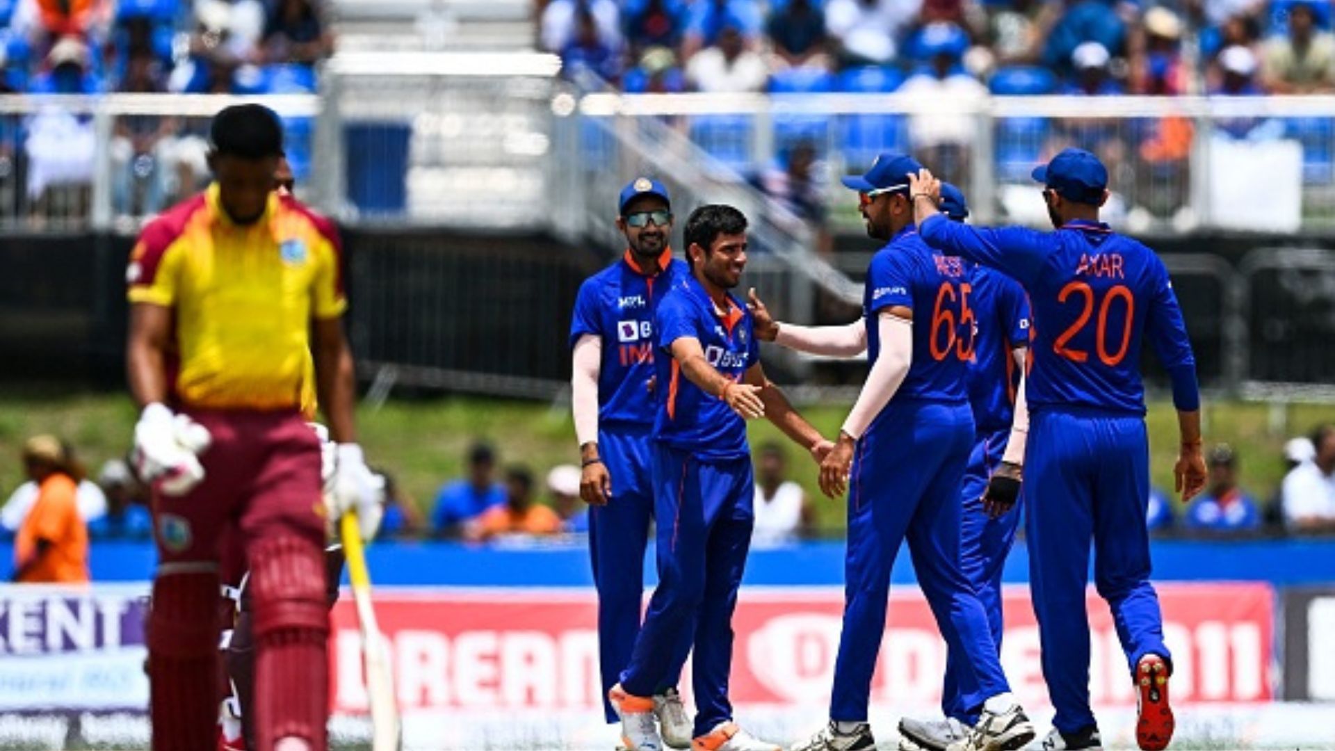 IND vs WI: अक्षर, कुलदीप और बिश्नोई की तिकड़ी ने रचा इतिहास, पहली बार टी20 क्रिकेट में हुआ ऐसा SportsTak Hindi