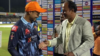 केपीएल में गरजा मयंक अग्रवाल का बल्ला, 16 बॉउंड्री के सहारे 49 गेंदों में जड़ा शतक SportsTak Hindi