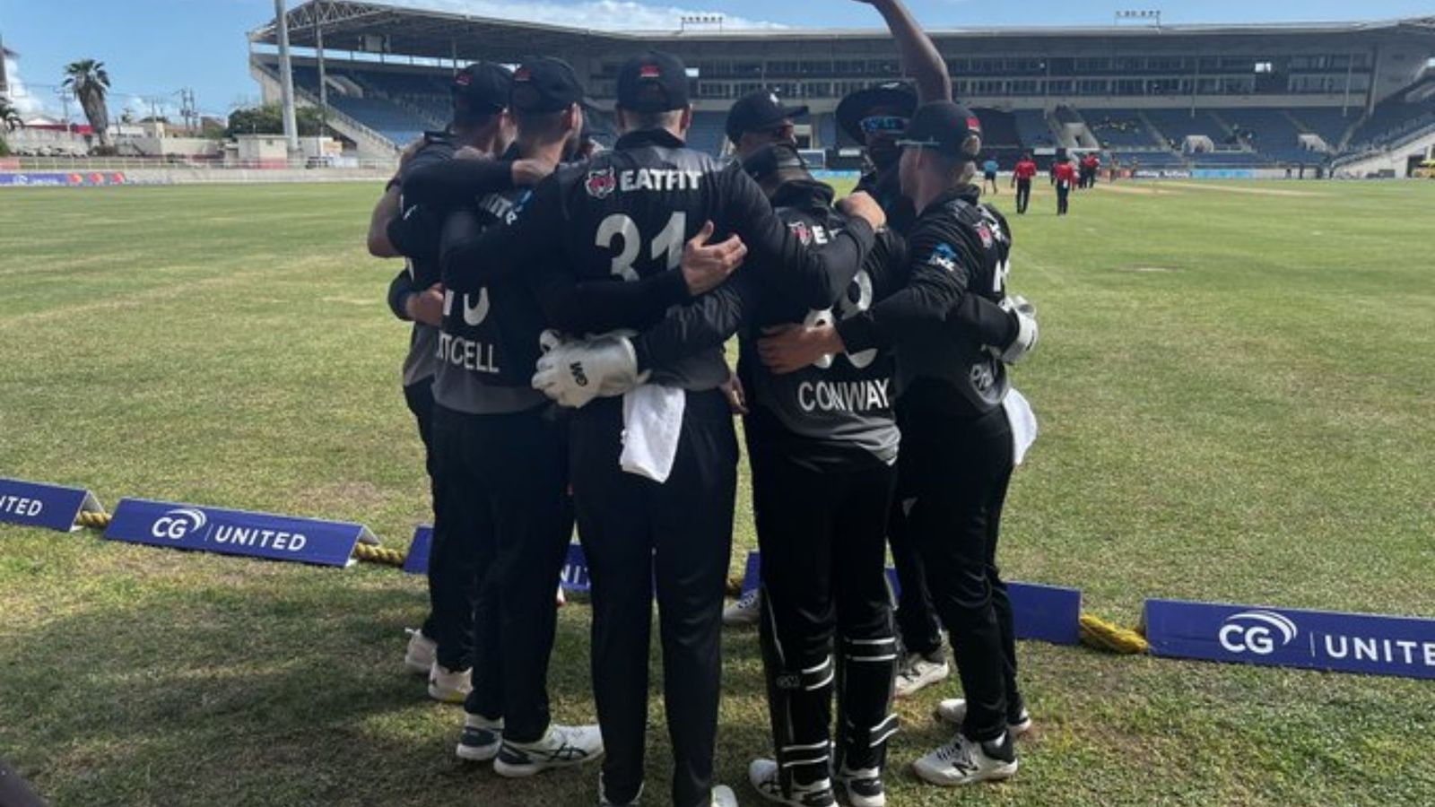 वेस्ट इंडीज का न्यूजीलैंड ने किया बुरा हाल, पहले जमकर कूटे रन फिर स्पिनर्स के जाल में फंसाकर दी शिकस्त वेस्ट इंडीज का न्यूजीलैंड ने किया बुरा हाल, पहले जमकर कूटे रन फिर स्पिनर्स के जाल में फंसाकर दी शिकस्त