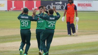 पाकिस्तान घिसट-घिसटकर जीता, 15वीं रैंक वाली टीम नेदरलैंड्स को हराने में छूटे छक्के SportsTak Hindi