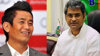 AIFF Election: तीन पूर्व खिलाड़ी अध्यक्ष पद की रेस में, कल्याण चौबे और बाईचुंग भूटिया में कड़ी टक्कर SportsTak Hindi