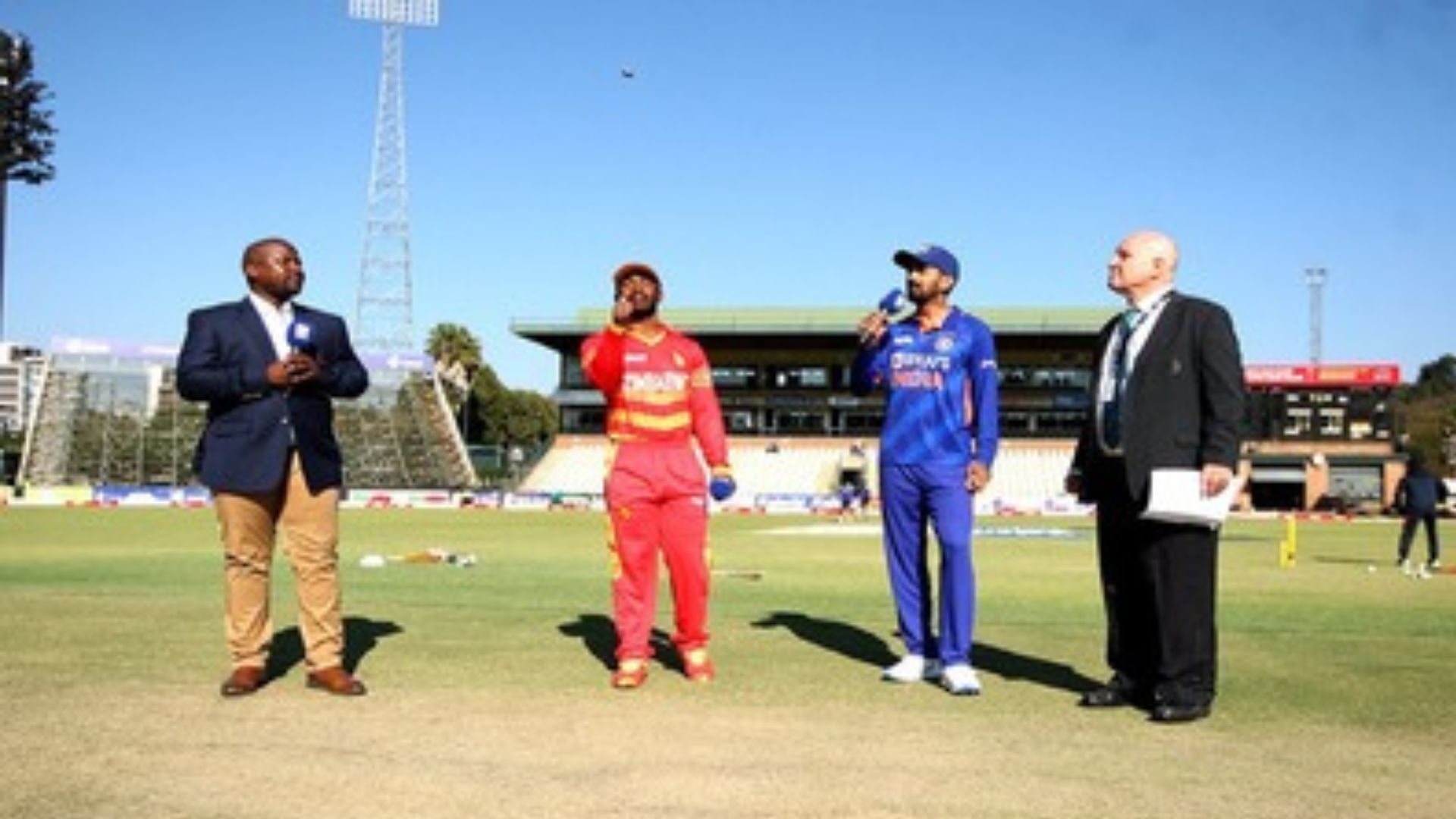 IND vs ZIM: Asia Cup में बुमराह की जगह लेने वाले गेंदबाज को मिला Playing XI में मौका, पहले बैटिंग करेगा भारत