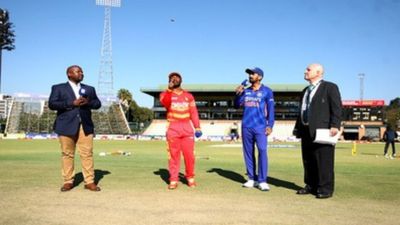 IND vs ZIM: Asia Cup में बुमराह की जगह लेने वाले गेंदबाज को मिला Playing XI में मौका, पहले बैटिंग करेगा भारत SportsTak Hindi