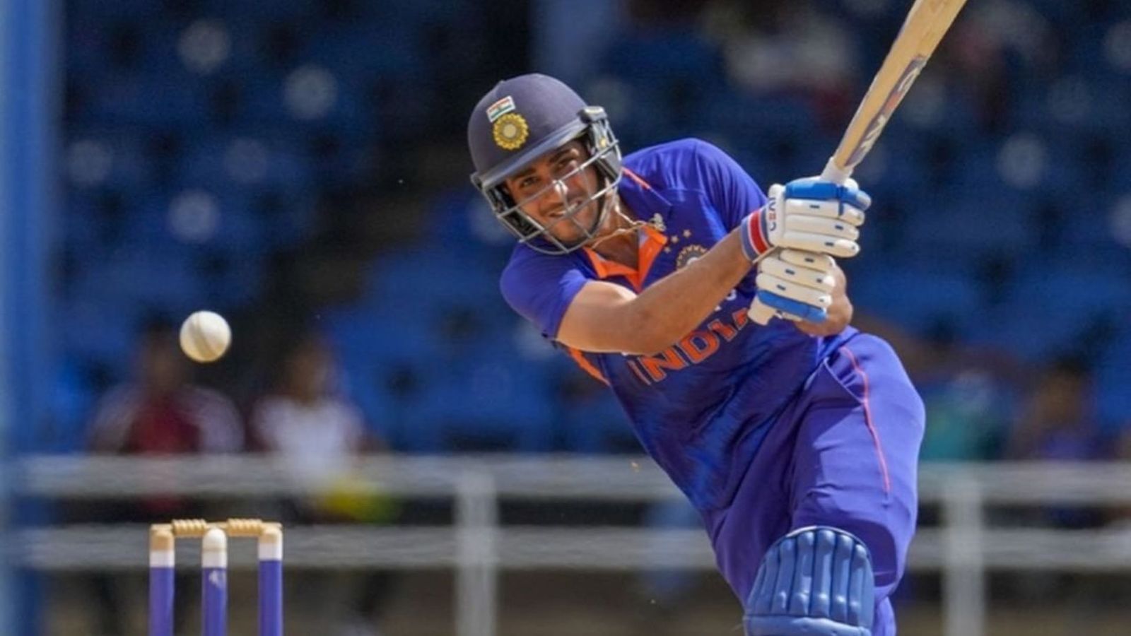 'युवराज सिंह ने कहा था जम जाओ तो पूरे ओवर खेलना', शुभमन गिल ने शतक लगाने पर खोला राज 'युवराज सिंह ने कहा था जम जाओ तो पूरे ओवर खेलना', शुभमन गिल ने शतक लगाने पर खोला राज