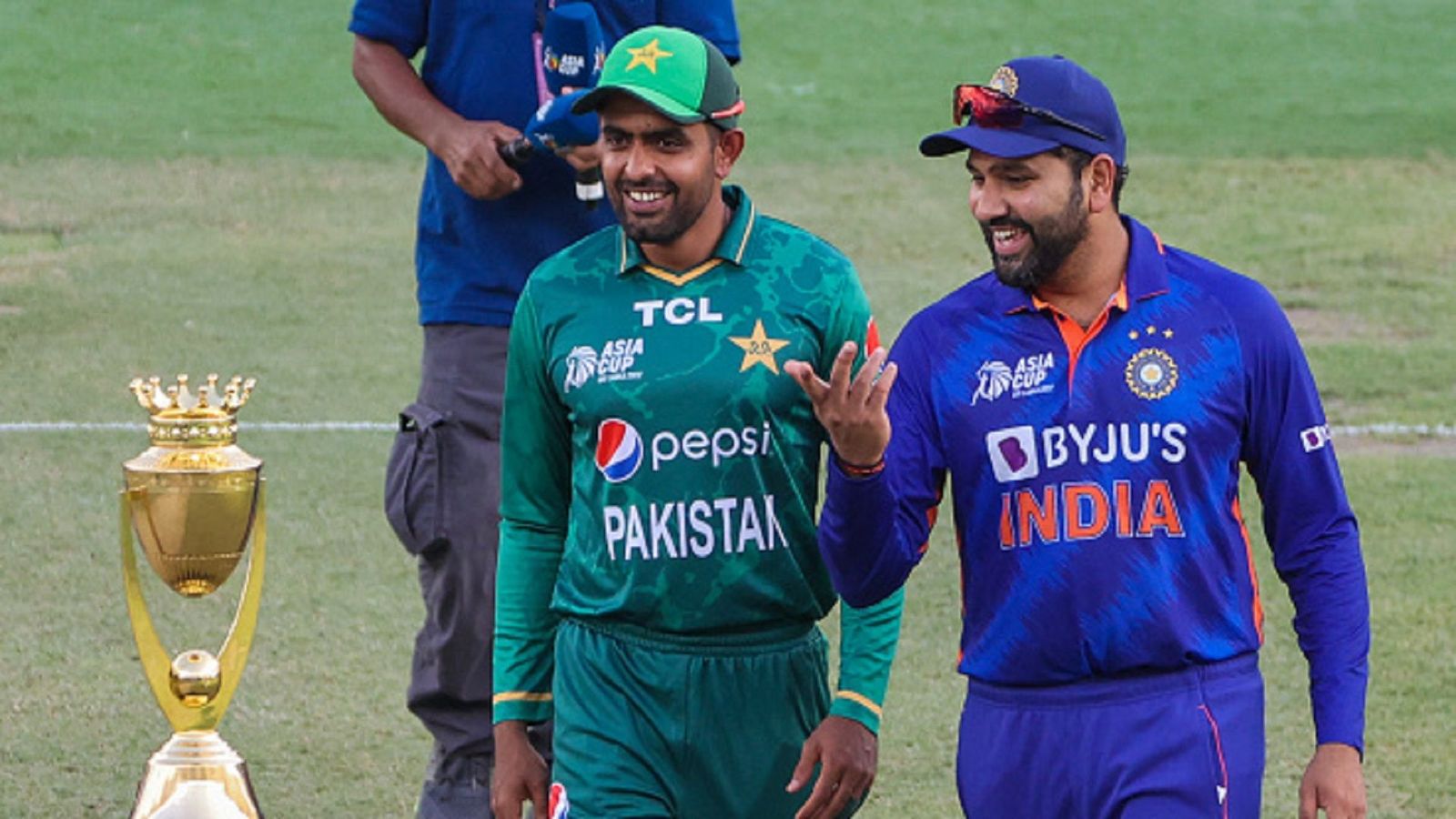 'भारत-पाकिस्तान के बीच होगा फाइनल, मत ले टेंशन...', श्रीलंका से हार के बाद रोहित का बड़ा ऐलान 'भारत-पाकिस्तान के बीच होगा फाइनल, मत ले टेंशन...', श्रीलंका से हार के बाद रोहित का बड़ा ऐलान