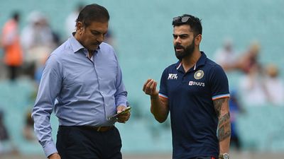 'कोहली का 5 किलो वजन कम हो गया होगा...', विराट के शतक पर शास्त्री का बड़ा बयान SportsTak Hindi