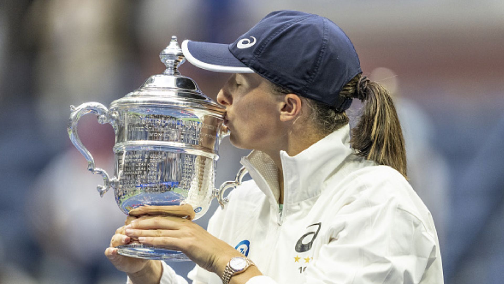 US Open खिताब जीत इगा स्वियातेक बनीं चैंपियन, सेरेना के बाद हासिल की ये ख़ास उपलब्धि 