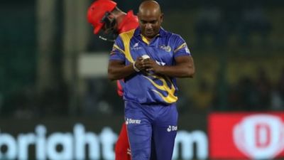 Road Safety World Series 2022: 53 साल के जयसूर्या की फिरकी पर नाचे अंग्रेज, श्रीलंका लीजेंड्स की दूसरी जीत SportsTak Hindi