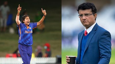 झूलन गोस्वामी लॉर्ड्स में खेलेंगी करियर का आखिरी मैच, गांगुली ने कहा- मेरी बेटी क्रिकेट खेलती तो उसे... SportsTak Hindi