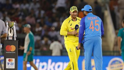 Ind vs Aus, 2nd T20I : भारत-ऑस्ट्रेलिया के बीच नागपुर T20I मैच में देरी, यहां जानें कितने बजे होगा टॉस SportsTak Hindi
